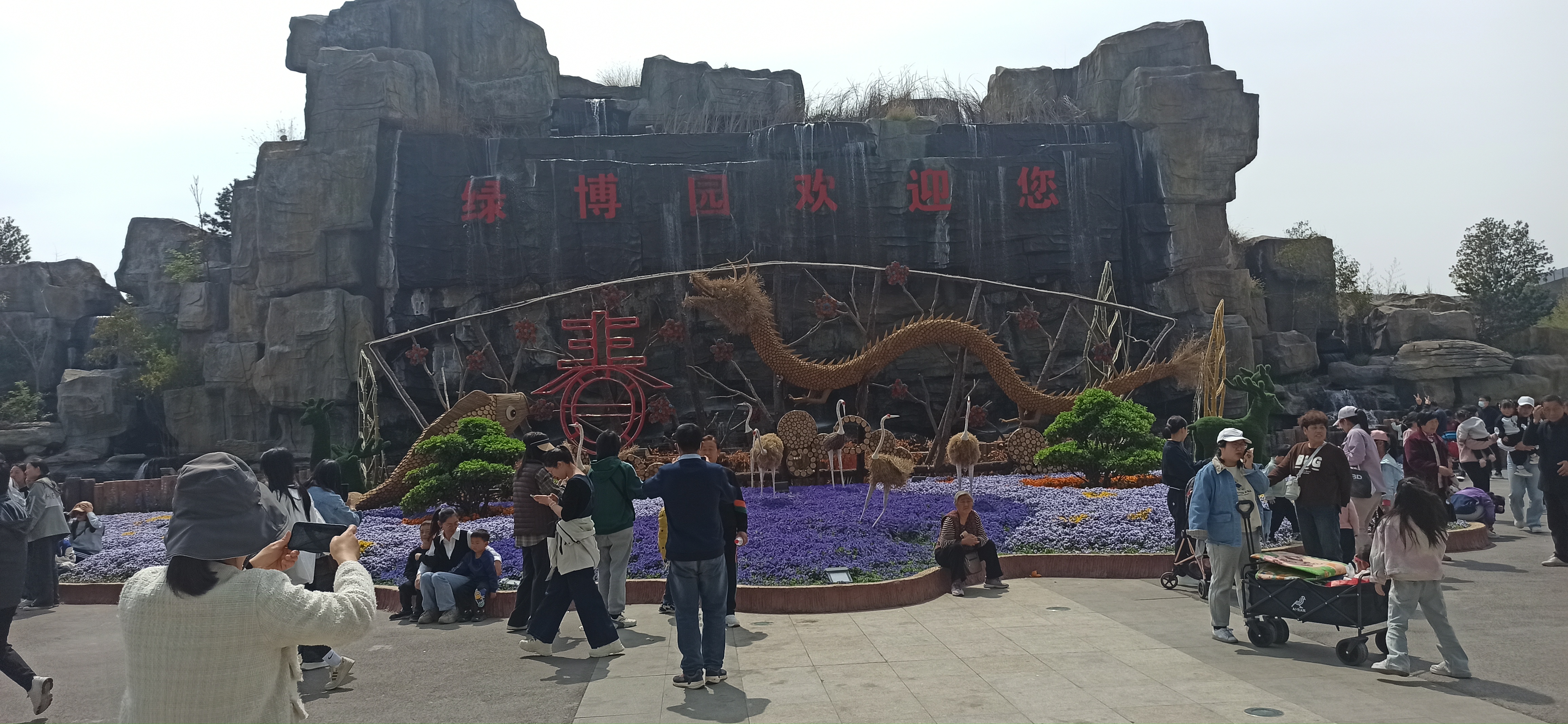 去了才知道，里面啥都有